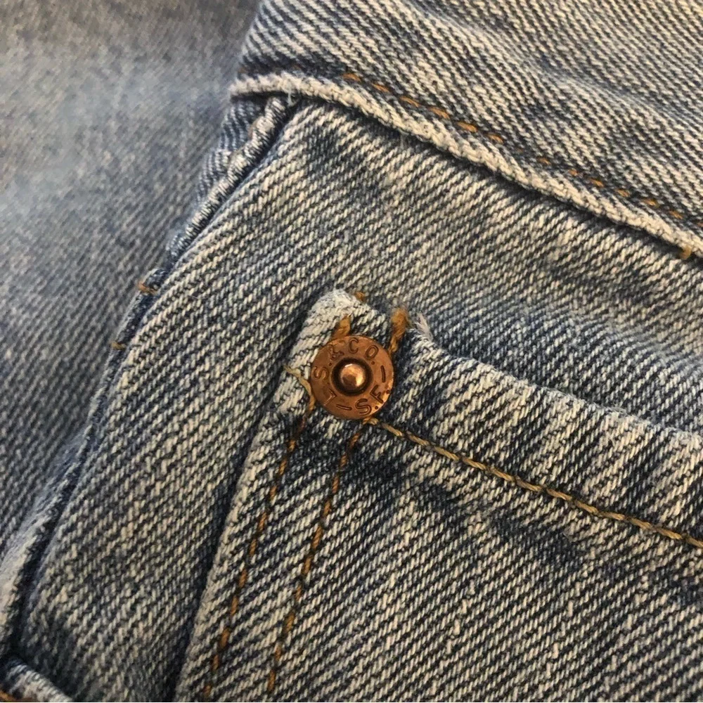 Levi’s 505 regular fit denim jeans. Size 38.